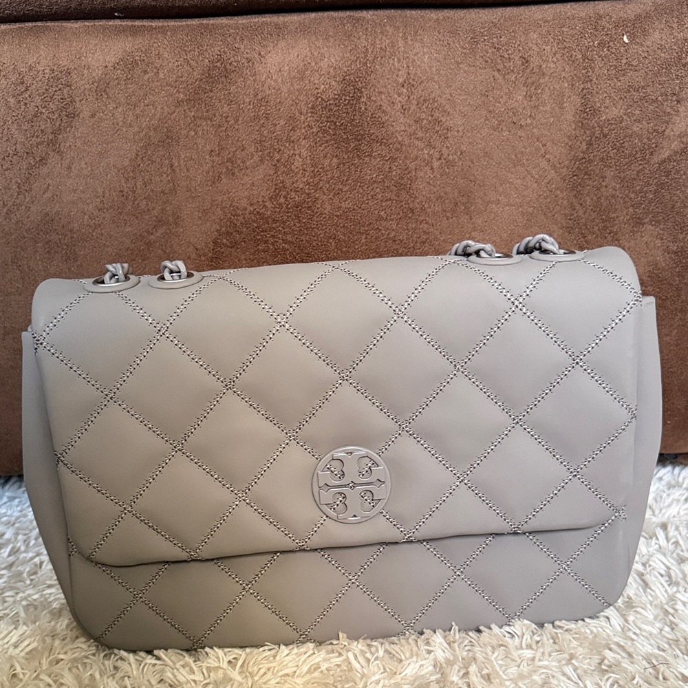 Tory Burch Light Gray Willa Quilted Shoulder Bag with Chain Strap